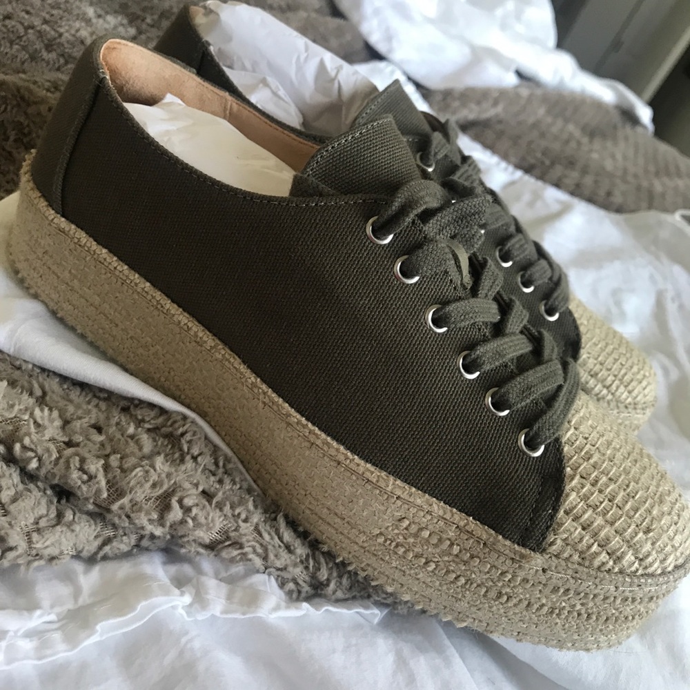 SCHUTZ Espadrilles
